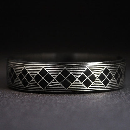 Bidriware Silver Inlay Rhombus Bangle (Single)